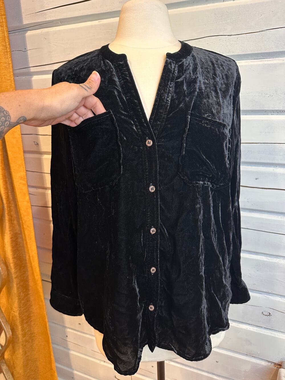 Democracy Velvet Button Down NWT